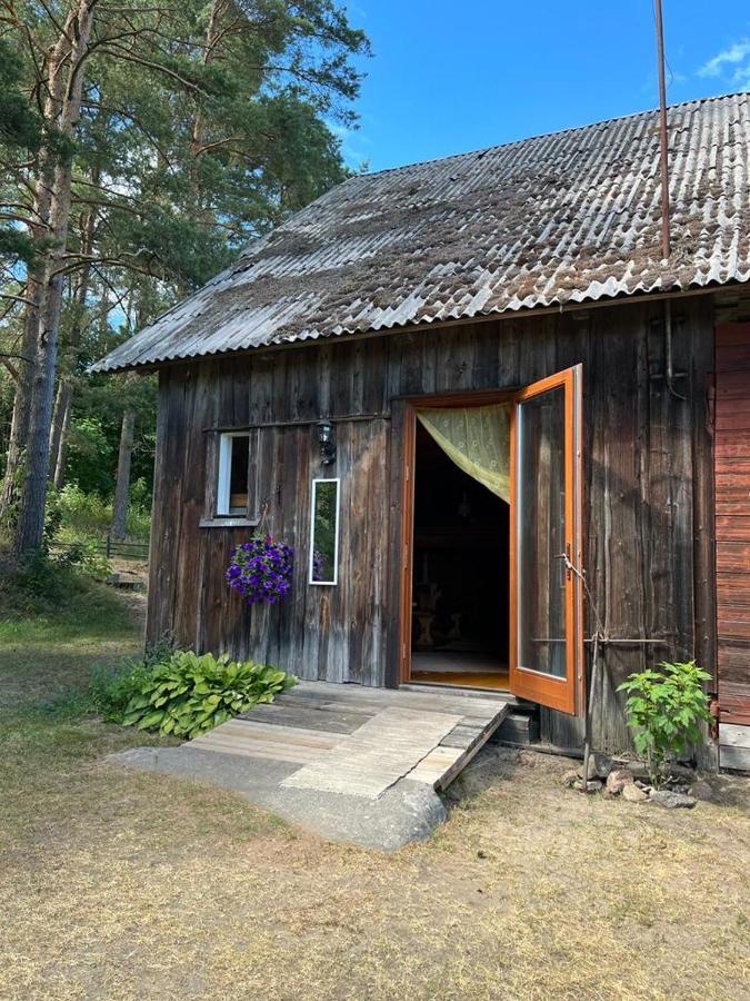Vejavas Svetciems Luaran gambar